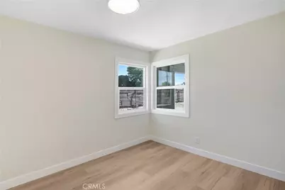 18555 Slover, Bloomington, CA 92316 - Photo 13