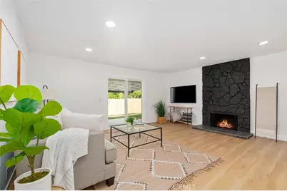 2076 N Diamond, Orange, CA 92867 - Photo 5