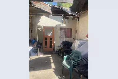 11465 Sunburst, Sylmar, CA 91342 - Photo 13