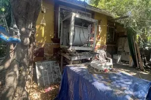 11465 Sunburst, Sylmar, CA 91342 - Photo 3