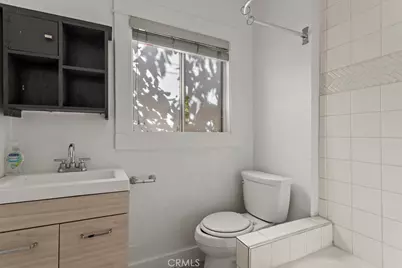 224 W 14th Street, Long Beach, CA 90813 - Photo 21