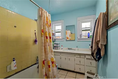 224 W 14th Street, Long Beach, CA 90813 - Photo 11