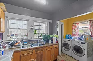 224 W 14th St, Long Beach, CA 90813 - Photo 7