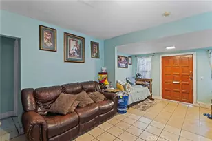 224 W 14th St, Long Beach, CA 90813 - Photo 5