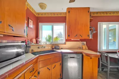 909 W Flora Street, Ontario, CA 91762 - Photo 23