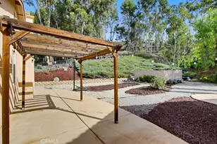 26161 Wyndemere Ct, Escondido, CA 92026 - Photo 31