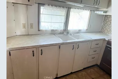 185 N Eucalyptus #53, Rialto, CA 92376 - Photo 9