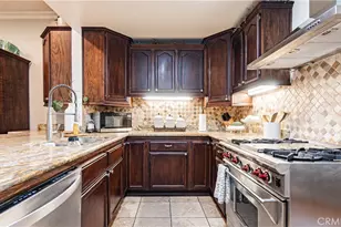 7503 Aqueduct Ave, Van Nuys, CA 91406 - Photo 15