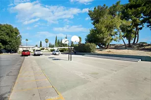 5800 Hamner Ave, Eastvale, CA 91752 - Photo 33