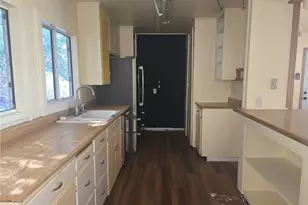 629 Chateau, Crestline, CA 92325 - Photo 15