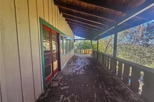 629 Chateau, Crestline, CA 92325 - Photo 9