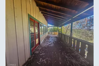 629 Chateau, Crestline, CA 92325 - Photo 9