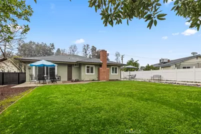 536 S College, Claremont, CA 91711 - Photo 31