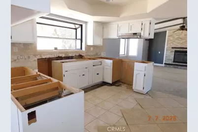 10883 Milpas, Apple Valley, CA 92308 - Photo 3