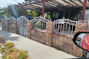 1524 E 75th, Los Angeles, CA 90001 - Photo 3