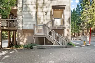 112 Rockledge, Lake Arrowhead, CA 92352 - Photo 3