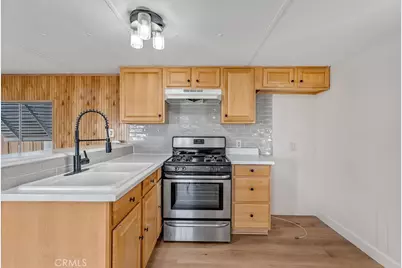 16473 Green Tree Boulevard #46, Victorville, CA 92395 - Photo 3