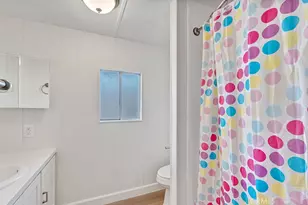 16473 Green Tree Blvd, Victorville, CA 92395 - Photo 17