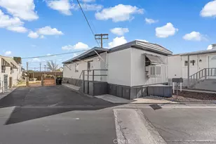 16473 Green Tree Blvd, Victorville, CA 92395 - Photo 19