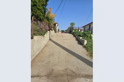 7525 Graves Avenue, Rosemead, CA 91770 - Photo 11