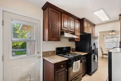 308 S Campus Avenue, Upland, CA 91786 - Photo 25