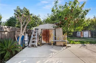 308 S Campus Ave, Upland, CA 91786 - Photo 13