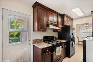 308 S Campus Ave, Upland, CA 91786 - Photo 25