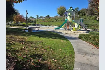 26242 Papagayo, Mission Viejo, CA 92691 - Photo 17