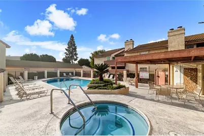 2625 W Cameron Court, Anaheim, CA 92801 - Photo 23