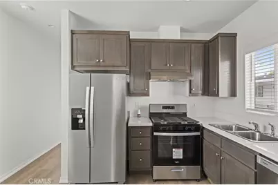 8086 Mission Boulevard #18, Jurupa Valley, CA 92509 - Photo 9