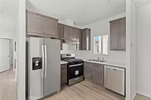 8086 Mission Blvd, Jurupa Valley, CA 92509 - Photo 7