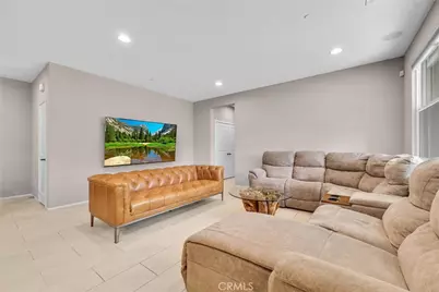 870 E Mountain #D, Azusa, CA 91702 - Photo 7