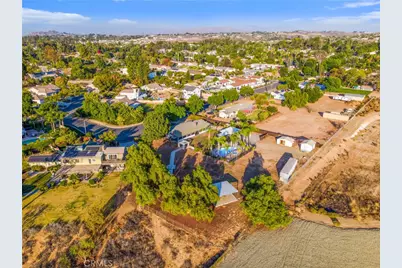 1520 Highridge, Riverside, CA 92506 - Photo 43