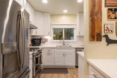 263 S Grand Avenue, Glendora, CA 91741 - Photo 19