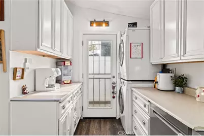 5208 N Leaf, Azusa, CA 91702 - Photo 9