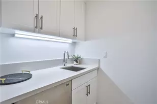 224 Babson Ct, Claremont, CA 91711 - Photo 7