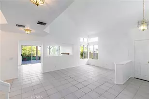 19727 Scarlet Meadow Dr, Newhall, CA 91321 - Photo 9