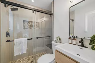 6119 Haas, Los Angeles, CA 90047 - Photo 33