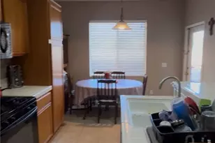 1474 Albillo, Perris, CA 92571 - Photo 9