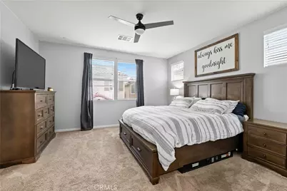 692 S Brampton, Rialto, CA 92376 - Photo 15
