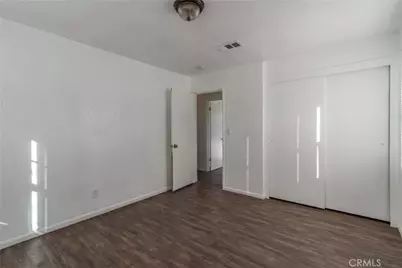 9047 10th Ave, Hesperia, CA 92345 - Photo 11