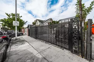 1257 E 51st, Los Angeles, CA 90011 - Photo 29