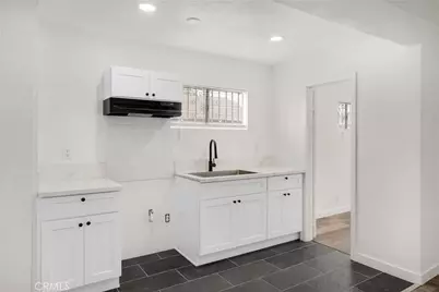 1257 E 51st, Los Angeles, CA 90011 - Photo 23