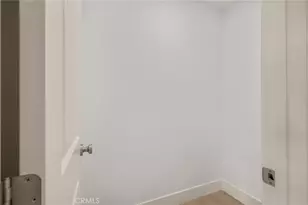 3477 Floresta, Los Angeles, CA 90043 - Photo 17