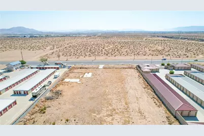 16454 Adelanto Road, Adelanto, CA 92301 - Photo 3