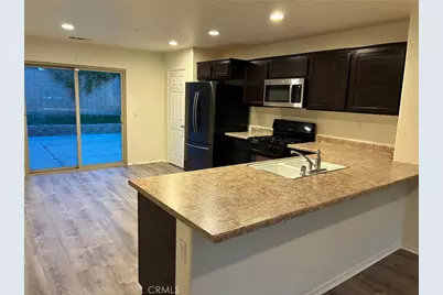 7013 Bella Strada, Fontana, CA 92336 - Photo 9