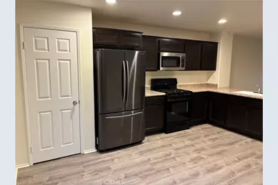 7013 Bella Strada, Fontana, CA 92336 - Photo 3