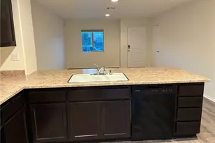 7013 Bella Strada, Fontana, CA 92336 - Photo 5