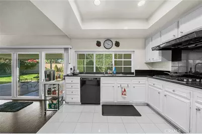 16495 Canelones, Hacienda Heights, CA 91745 - Photo 11