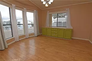 9161 Santa Fe Ave E, Hesperia, CA 92345 - Photo 9